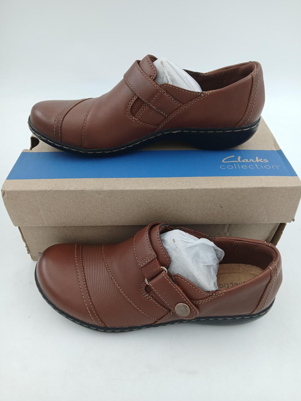 Clarks Ashland Gem Shoes Womens Size 8.5 Tan Leather Comfort Loafers Slip On